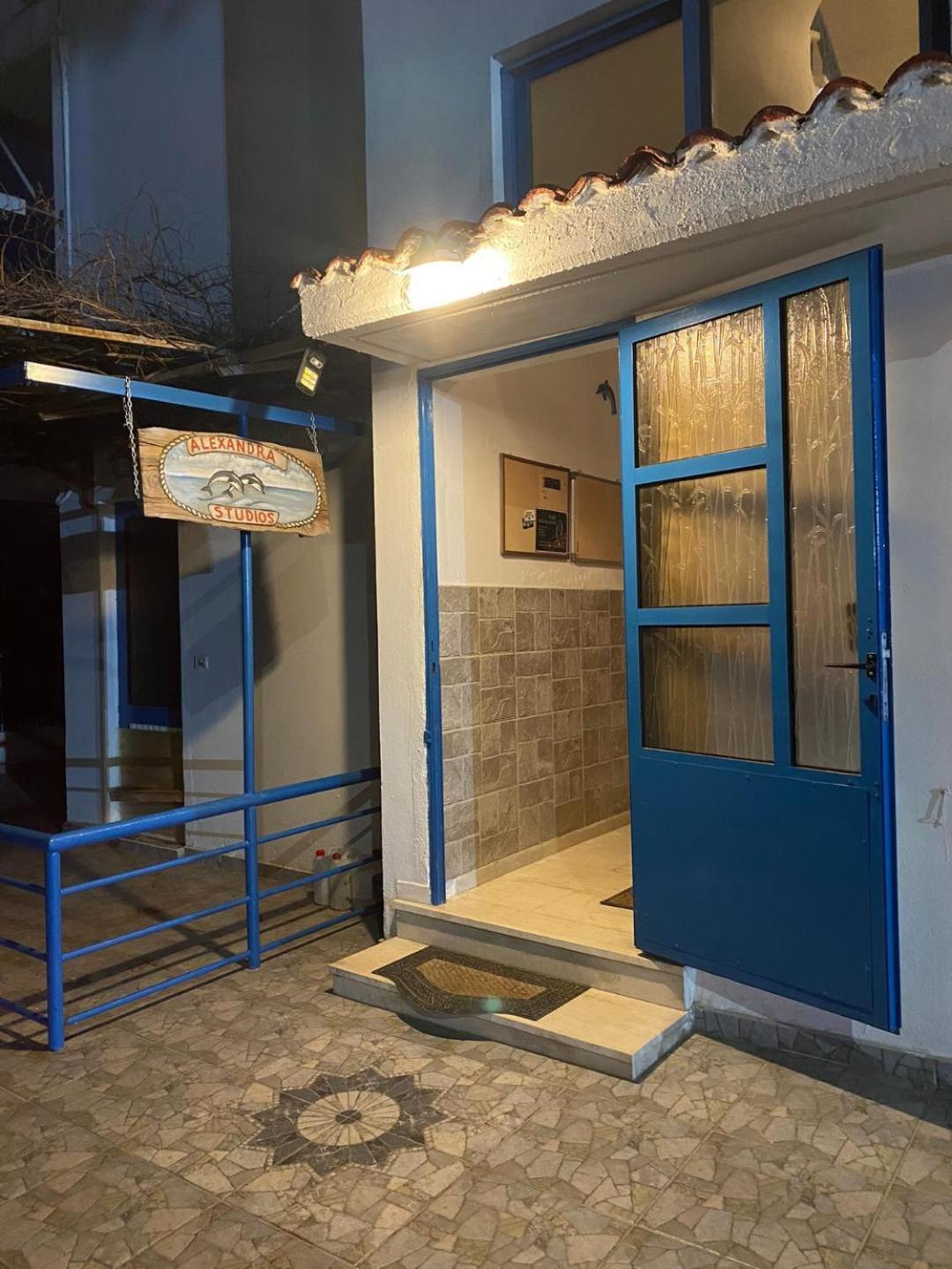 Alexandra Studios Néos Pírgos Exterior foto